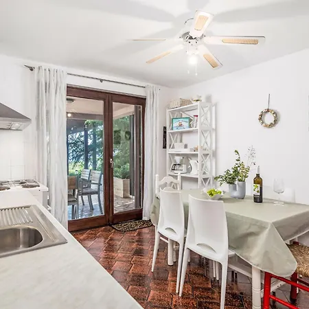 Holiday Pinia By Interhome
